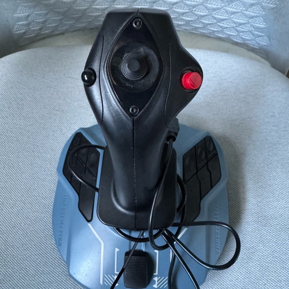Thrustmaster TCA Airbus Sidestick - Picture 3 of 3
